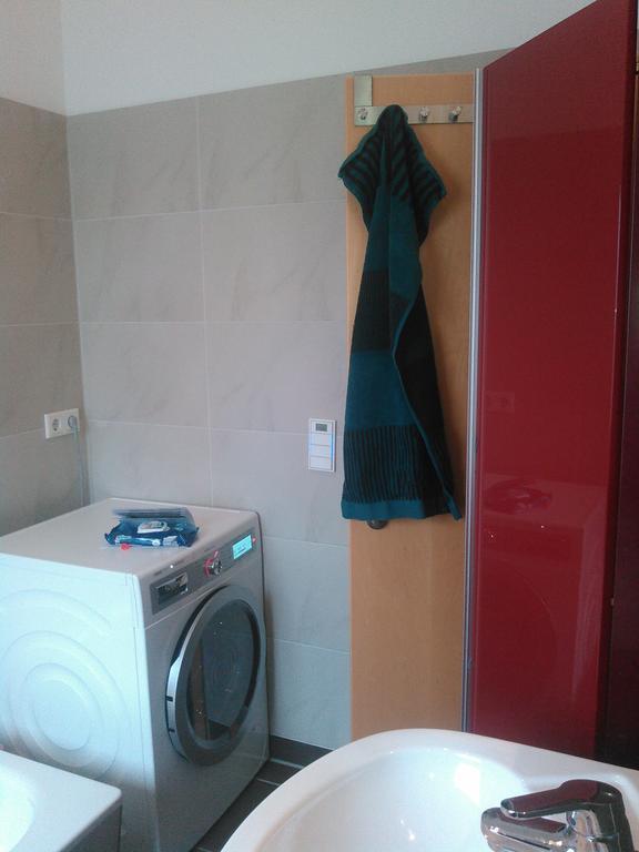 Ferienwohnung Zum Kletterturm Kaufbeuren Esterno foto